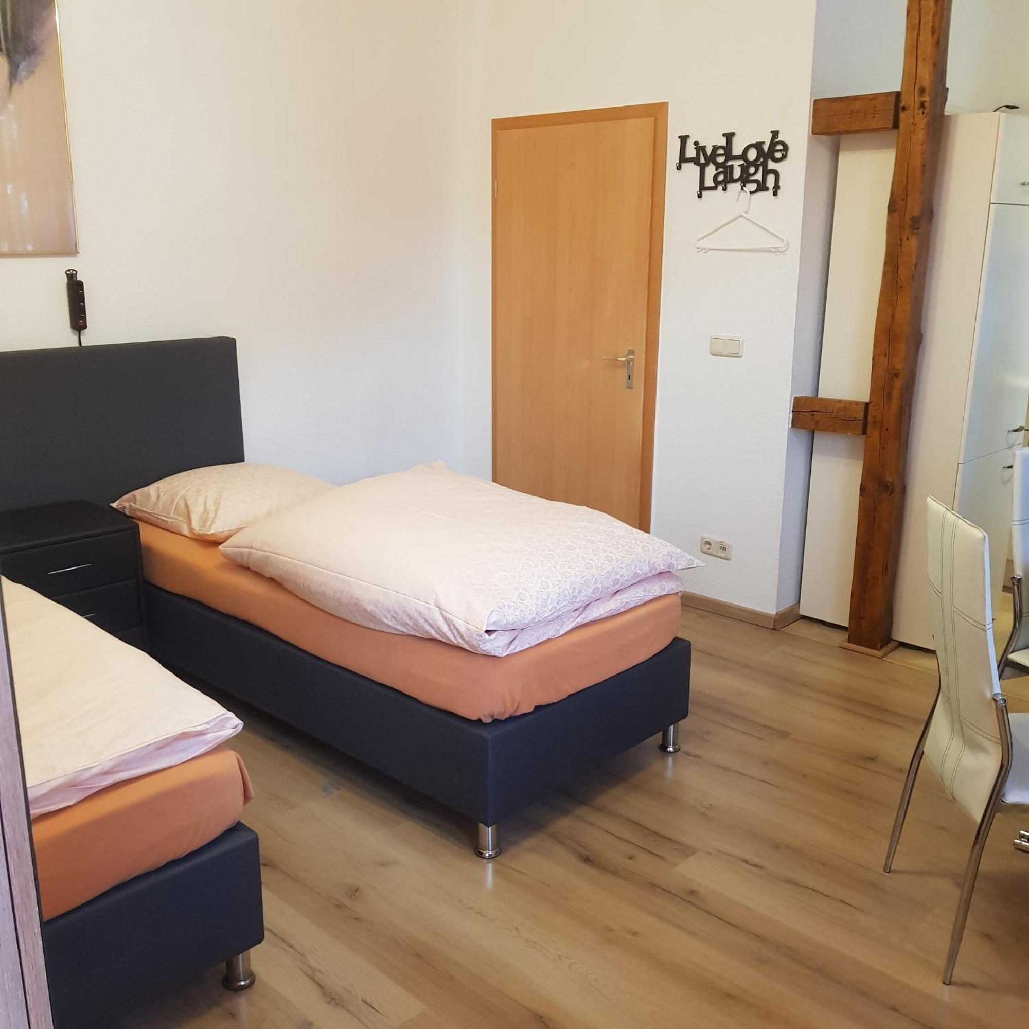 Ferienwohnung Ерфурт Екстериор снимка